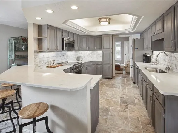 26920 Wedgewood DR #303, BONITA SPRINGS, FL 34134
