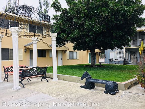 4th image of 915 Paseo Grande APT 12