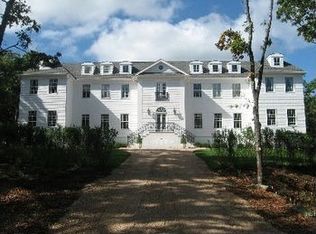 375 Water Mill Towd Rd, Southampton, NY 11968