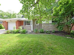 8484 Deerway Dr, Cincinnati, OH 45236