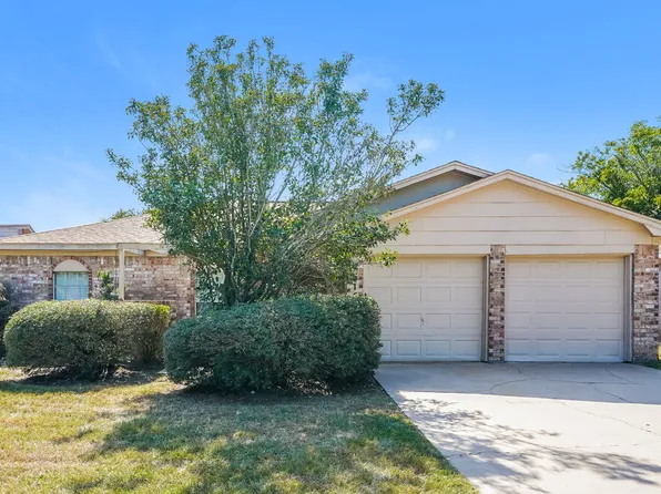 2515 Village Circle Dr, Katy, TX 77493