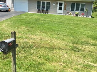 26 Old State Rd, Wappingers Falls, NY 12590