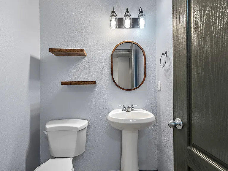 7367 S Headsail Ave — Photo 12