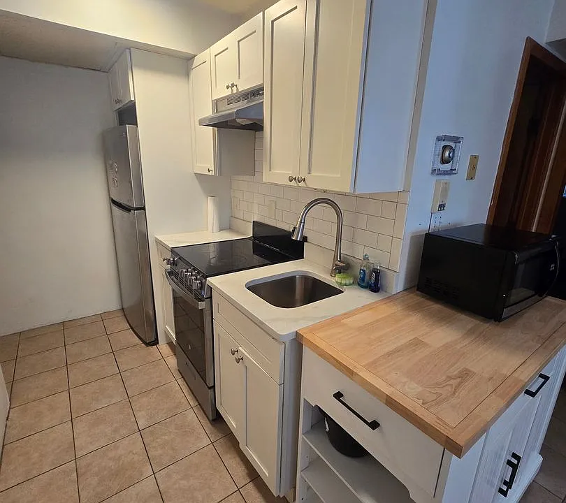 12 Gardner St #1C