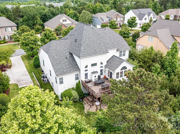 651 Reliance Ct, Fort Mill, SC 29708