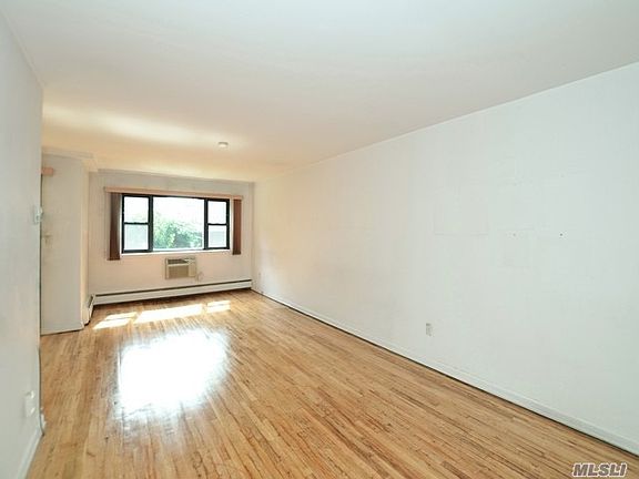 5th image of 216 Fulton St APT 1E