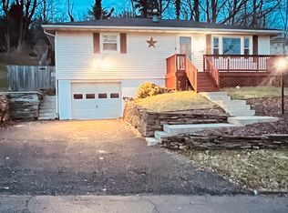 614 Barnes Ave #1, Endicott, NY