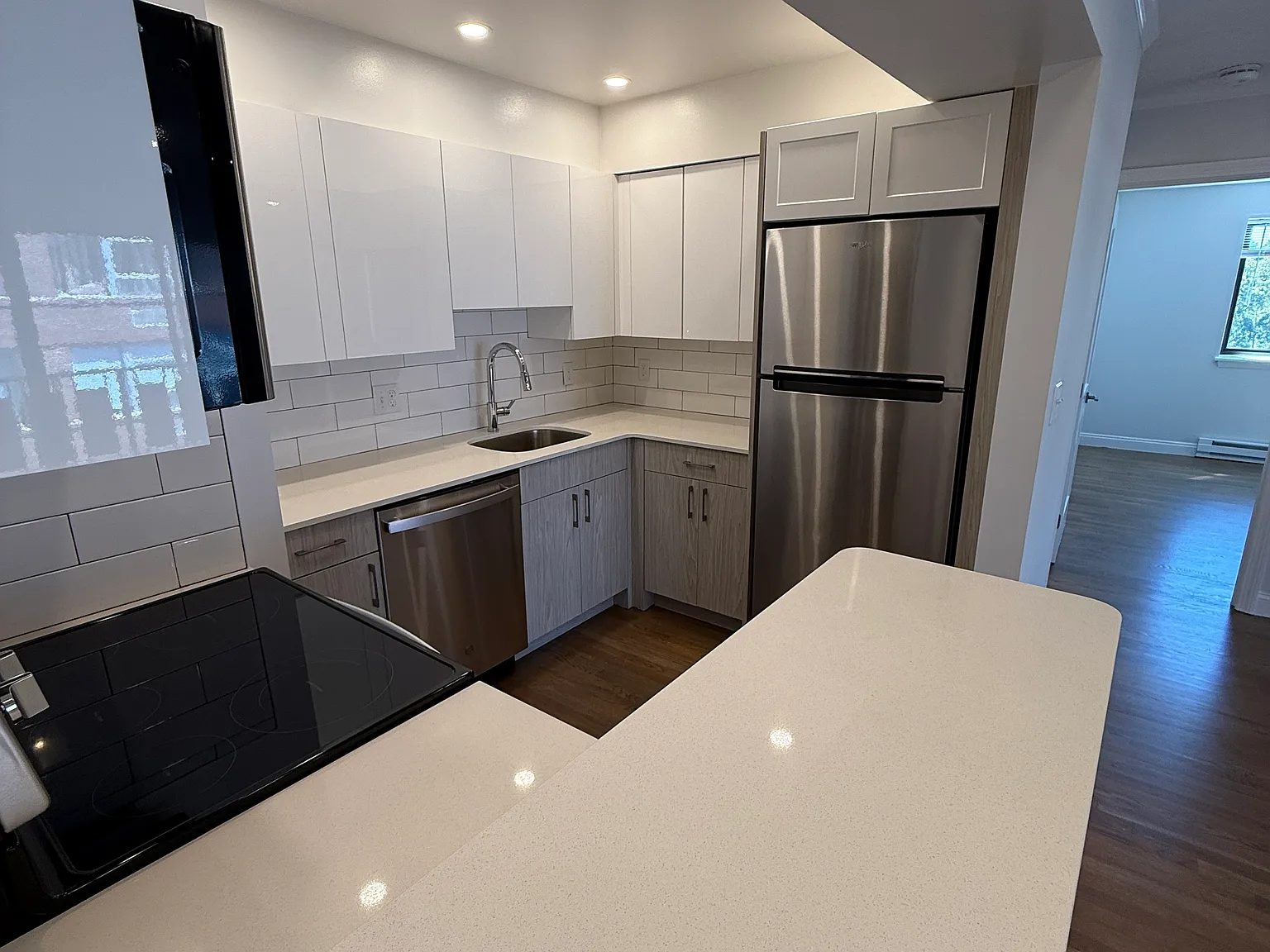 1 bed, 1.0 bath, 810 sqft, $2,800 — Photo 4