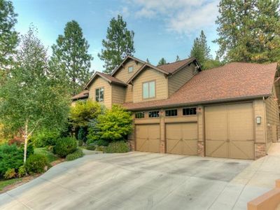 110 Creekside Ct, Jacksonville, OR, 97530