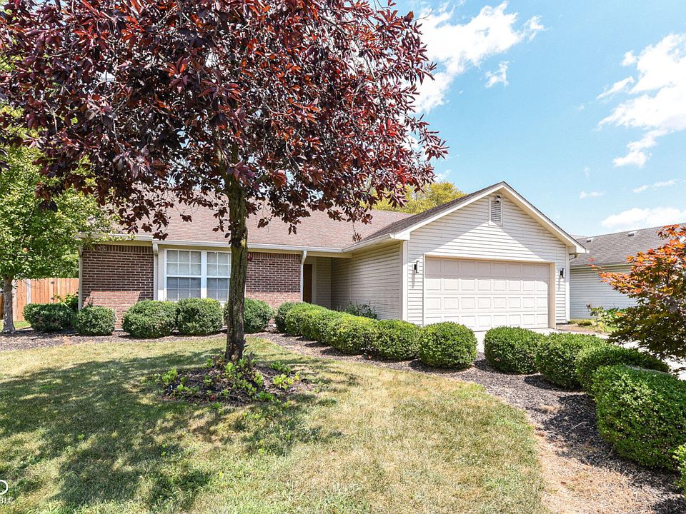 1st image of 4371 Arlington Cir