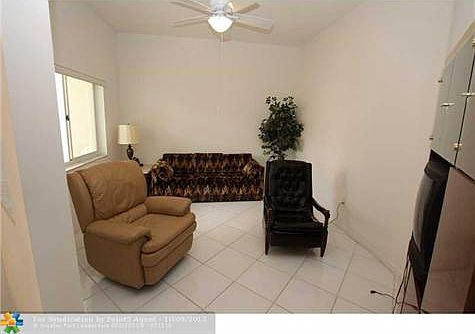 4th image of 7580 Granville Dr #405