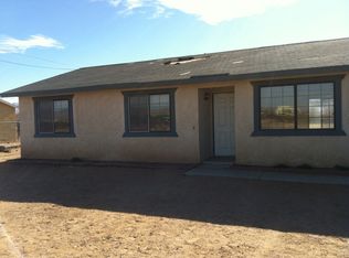 22393 Little Beaver Rd, Apple Valley, CA 92308