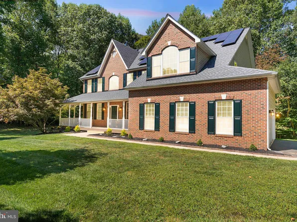 9345 Megatha Ln, Owings, MD 20736