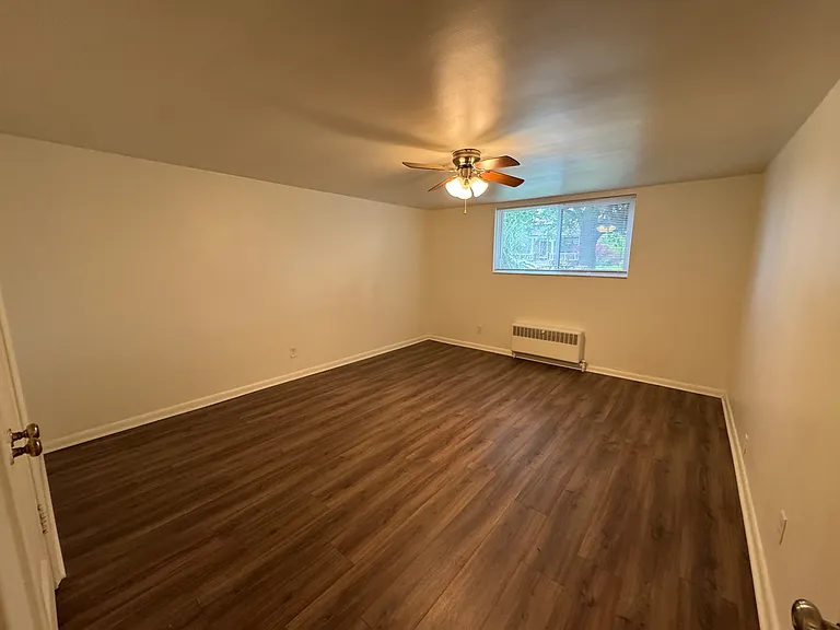 1237 S Lake St — Photo 11