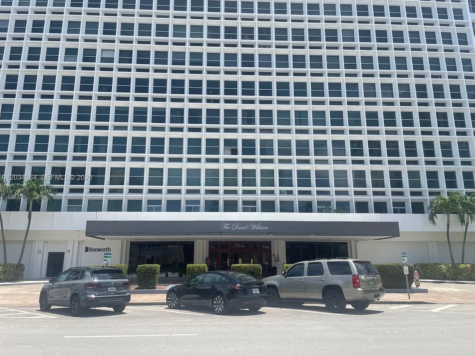 David William Hotel Condo — Photo 4