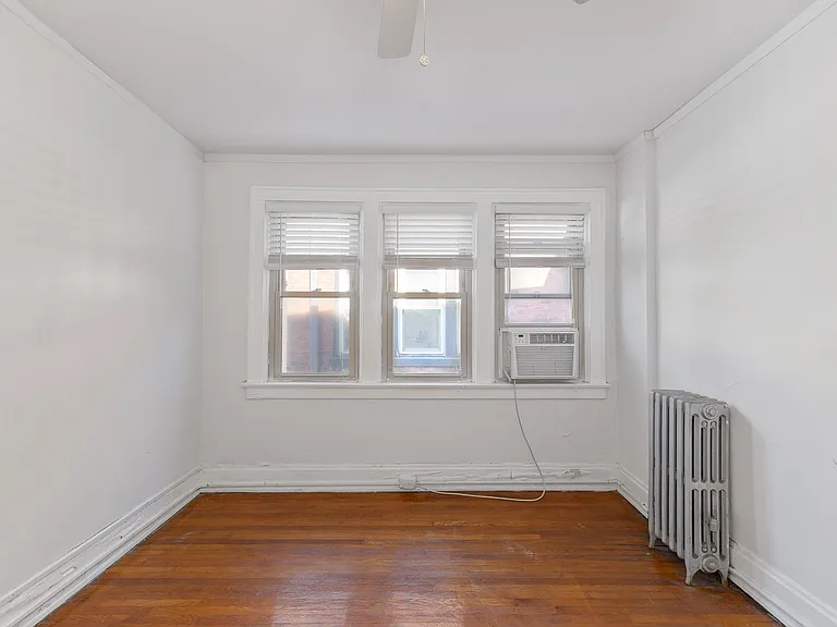 3096 Madison Rd #8 — Photo 13