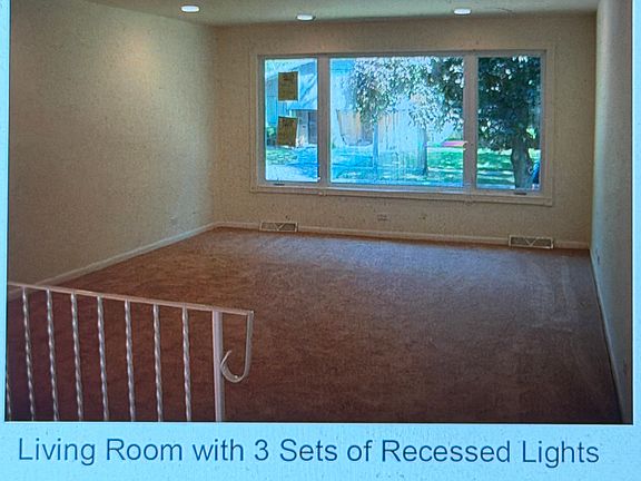 5th image of 15330 Diekman Ct