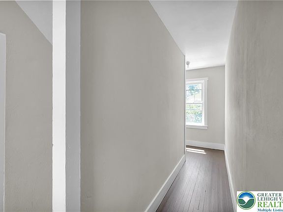 4th image of 265-267 E Bertsch St #4
