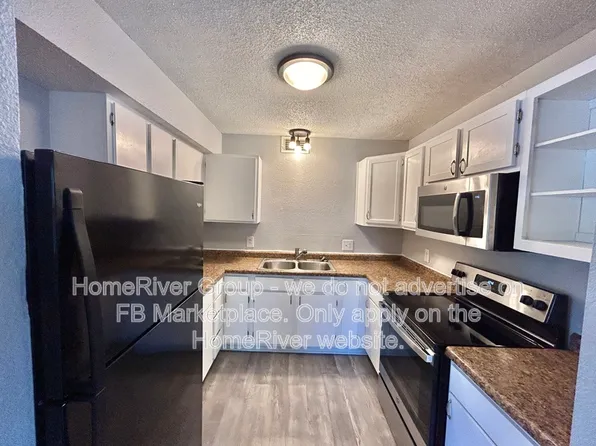 625 S 14th St, Saint Joseph, MO 64501