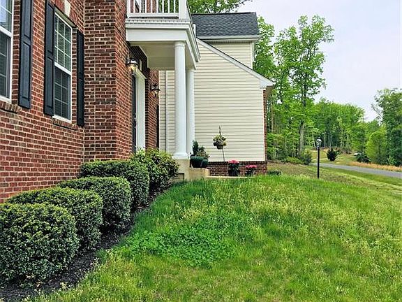5th image of 79 Brooke Crest Ln