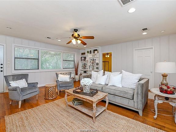 4th image of 501 Kerry St