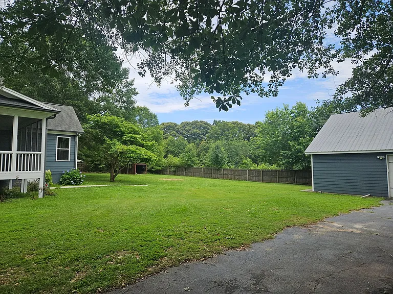210 Pine Valley Rd — Photo 4