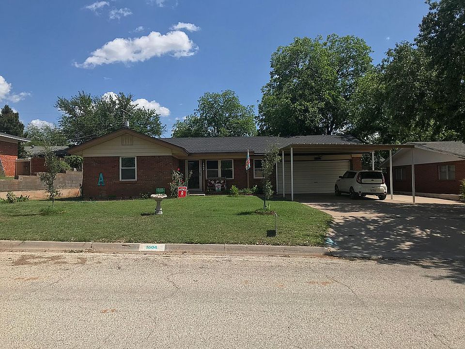 1st image of 1604 Bristol Dr