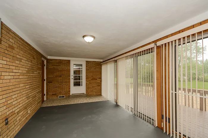 610 Marview Ter — Photo 9