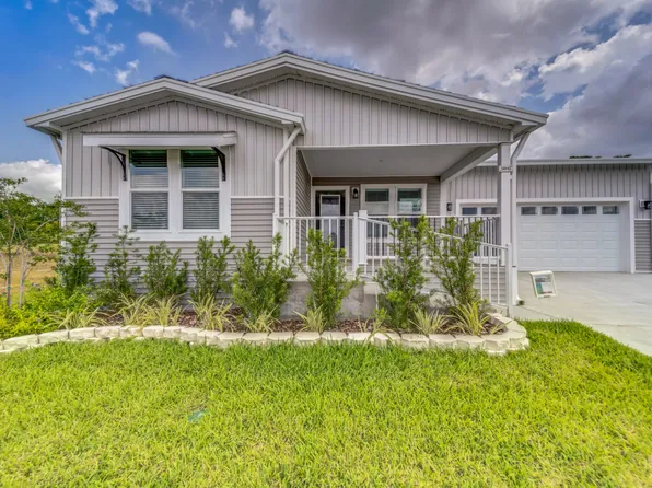 38847 Golf View Ave, Dade City, FL 33525