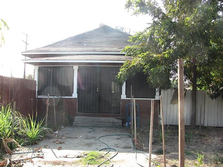 1st image of 3502 E Olive Ave