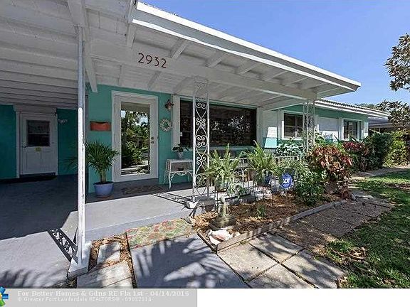 3rd image of 2932 NW 6th Ter