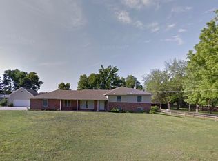 2944 W Gaslight Cir, Springfield, MO 65810