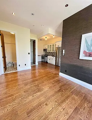 Rented by Voro NYC | media 2