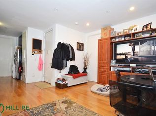 3046 30th St #2A, Astoria, NY 11102