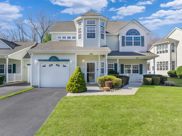 3006 Amen Corner, Riverhead, NY 11901