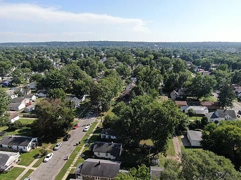 3rd image of 529 S 23rd St