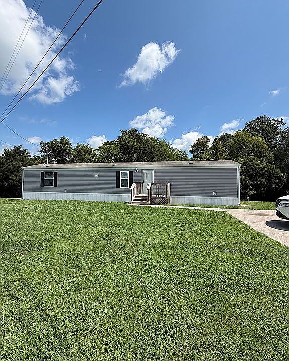 1st image of 633 Cuzin Ray Ln #130