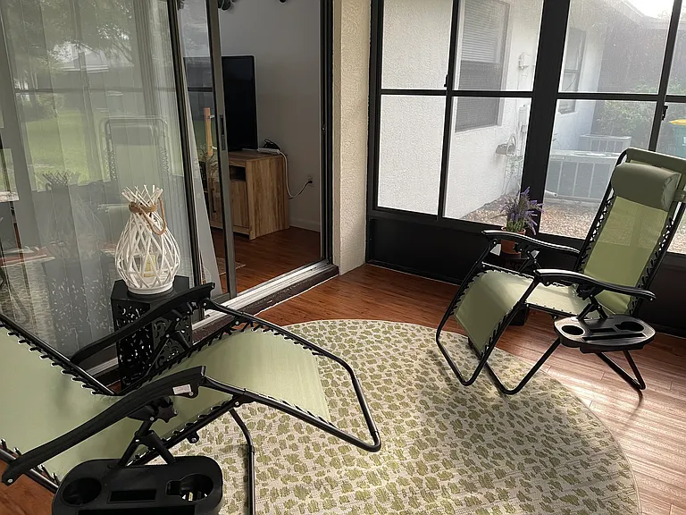 1327 Longboat Point — Photo 15