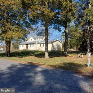 135 Henry Ave, Pittsgrove, NJ, 08318