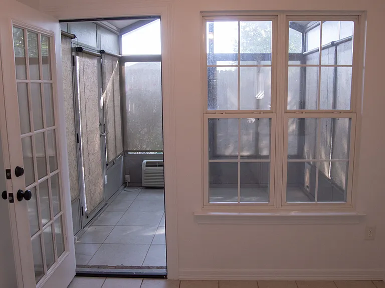 2405 SW Morris St — Photo 16