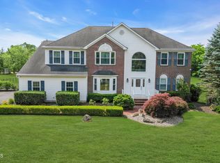 2 Nolan Dr, Millstone Township, NJ 08510