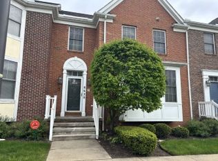 8628 Chester Pkwy, Cleveland, OH 44106