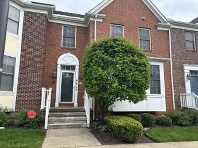 8628 Chester Pkwy, Cleveland, OH, 44106