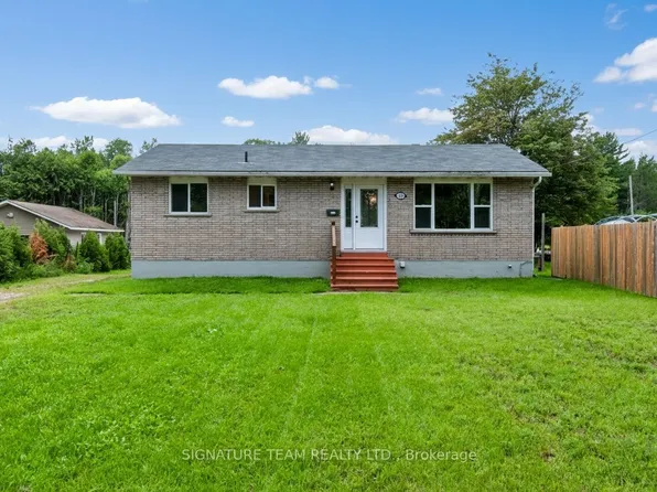 189 Schwanz Rd, Petawawa, ON K8H 1Y6