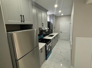 3311 Dwiggin Ave, Mississauga, ON L4T 3J3