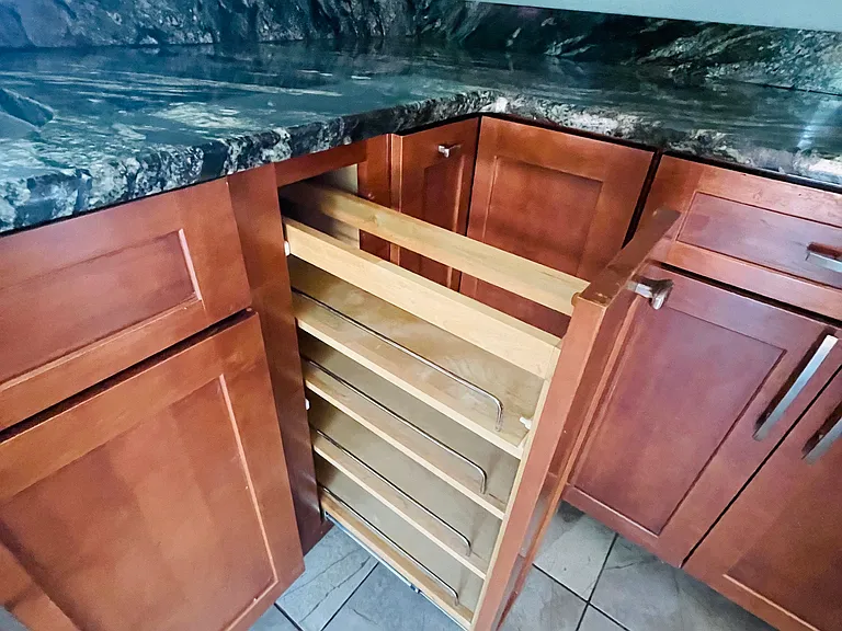 172 Highland Ave #I — Photo 10