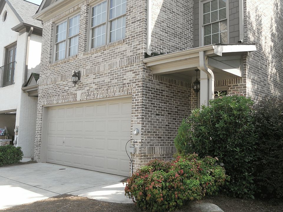 Front of Townhome