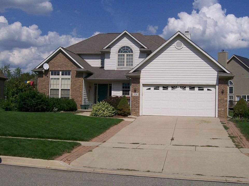 328 Castlebury