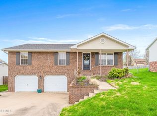 3920 Liverpool Dr, Jefferson City, MO 65109