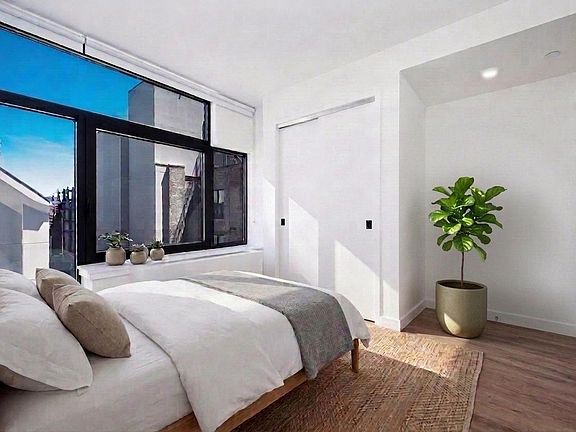 4th image of 251 W 117th St APT 9F